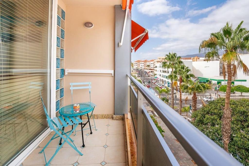 Elegante Apartamento En Los Cristianos Arona Luaran gambar